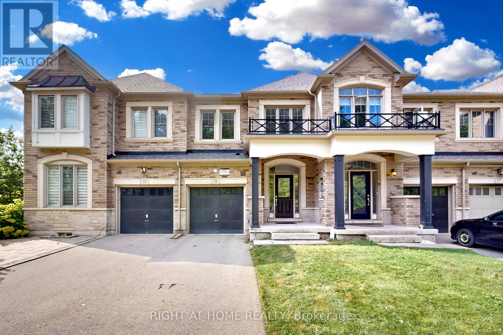 31 Lady Evelyn Crescent, Brampton, Ontario  L6Y 6C7 - Photo 2 - W13415556