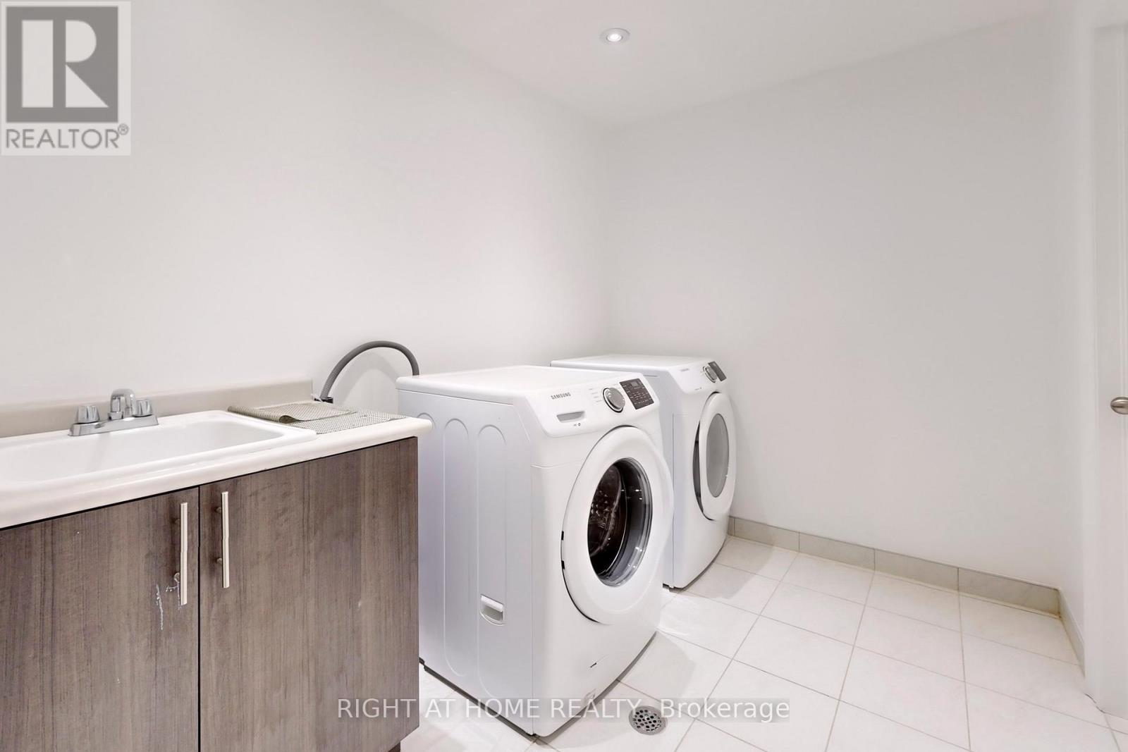 31 Lady Evelyn Crescent, Brampton, Ontario  L6Y 6C7 - Photo 41 - W13415556
