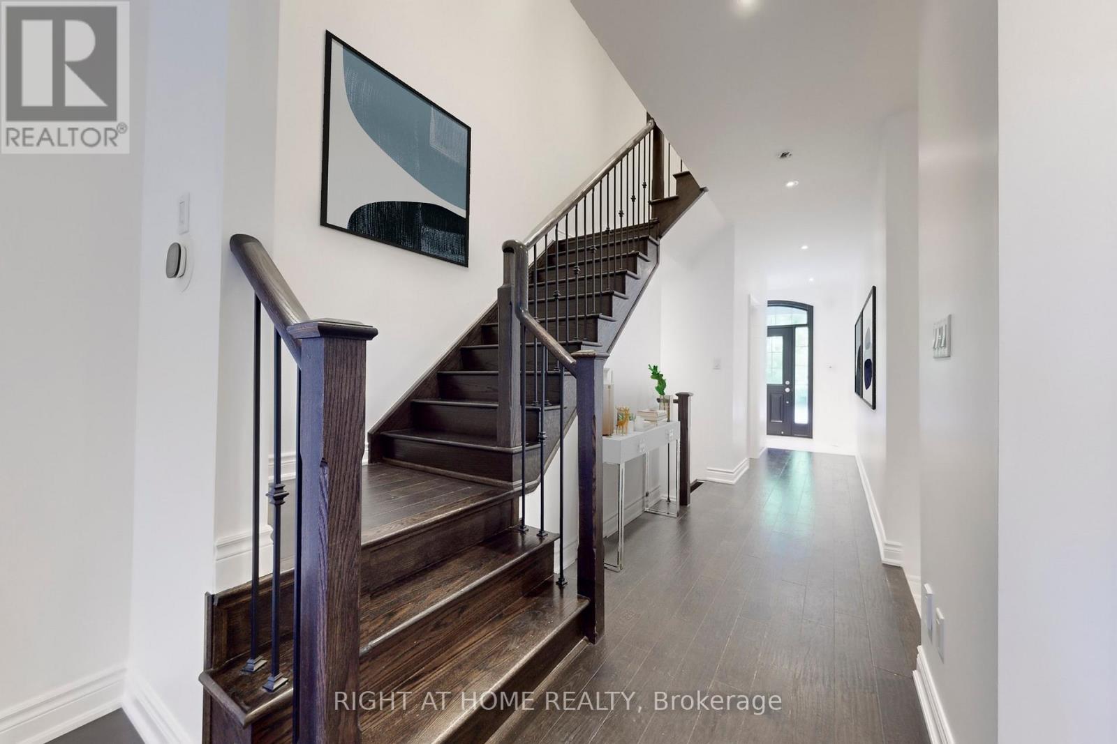 31 Lady Evelyn Crescent, Brampton, Ontario  L6Y 6C7 - Photo 9 - W13415556