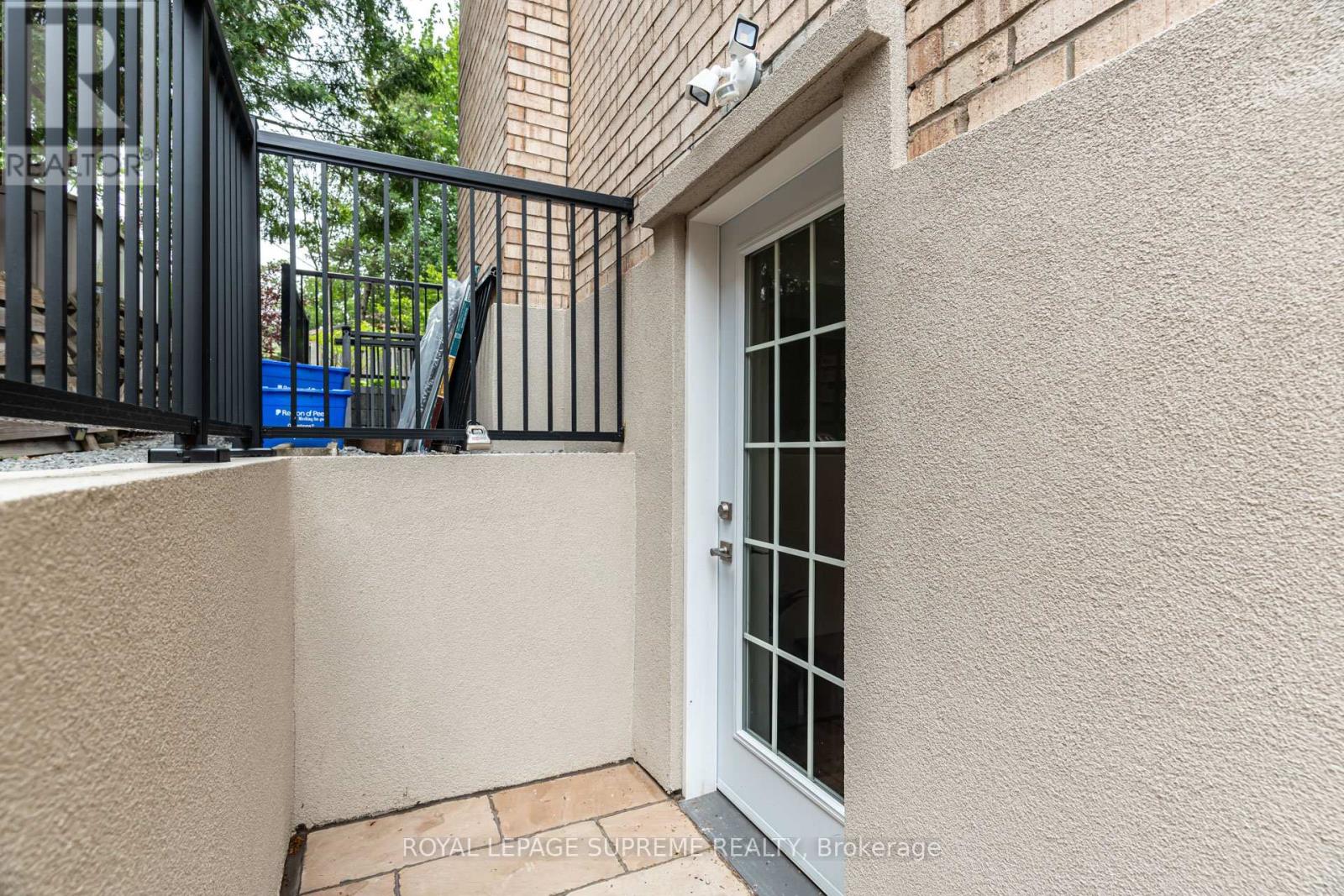 Unit 2 - 5 Hacienda Court, Brampton, Ontario  L6Z 3J2 - Photo 4 - W13415572