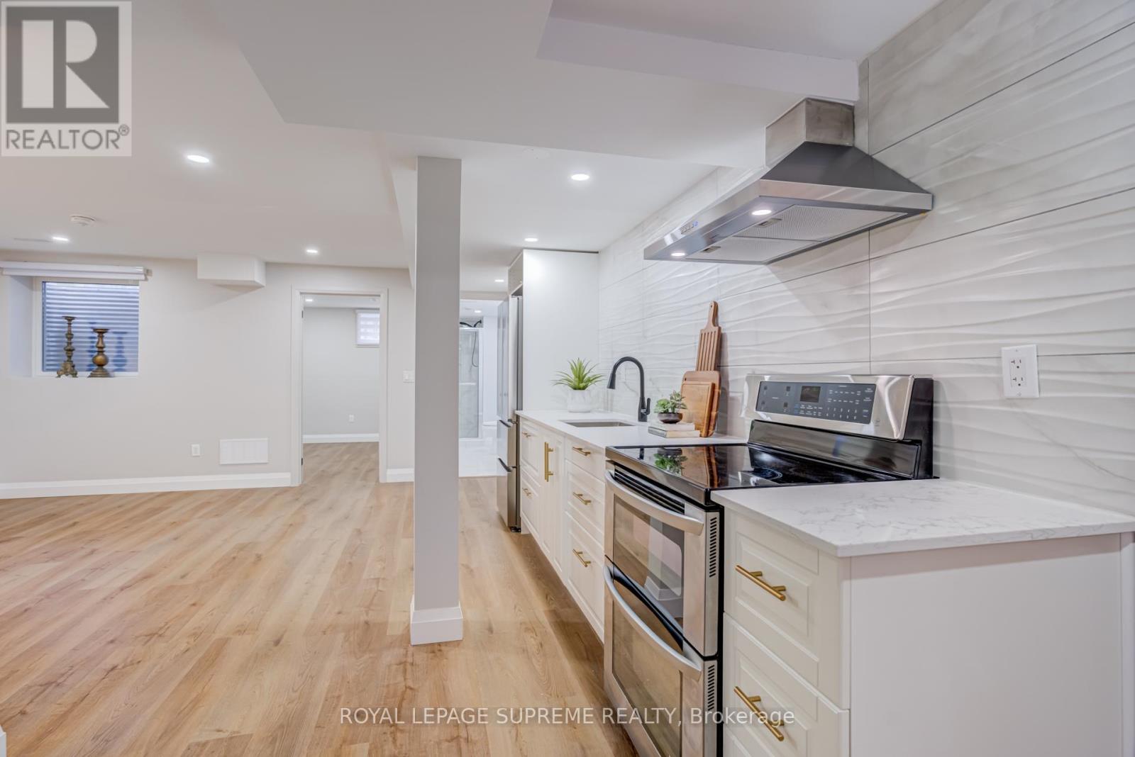 Unit 2 - 5 Hacienda Court, Brampton, Ontario  L6Z 3J2 - Photo 7 - W13415572