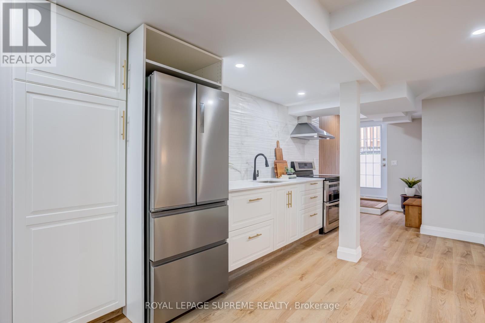 Unit 2 - 5 Hacienda Court, Brampton, Ontario  L6Z 3J2 - Photo 9 - W13415572