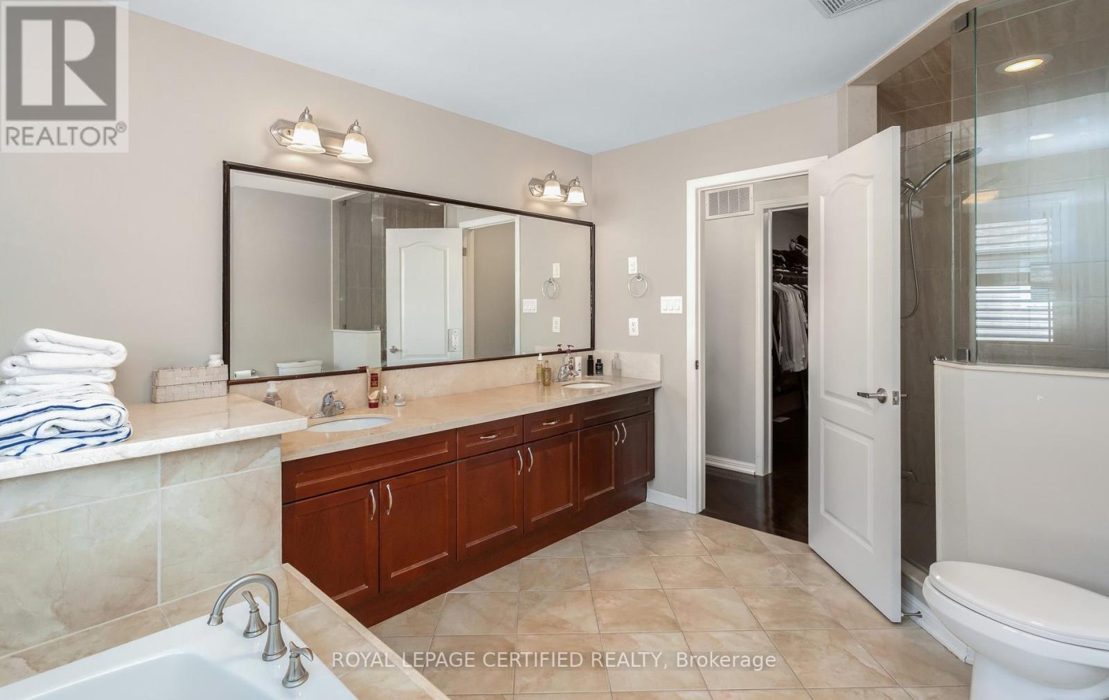 311 Cochrane Terrace, Milton, Ontario  L9T 8C8 - Photo 31 - W13415580