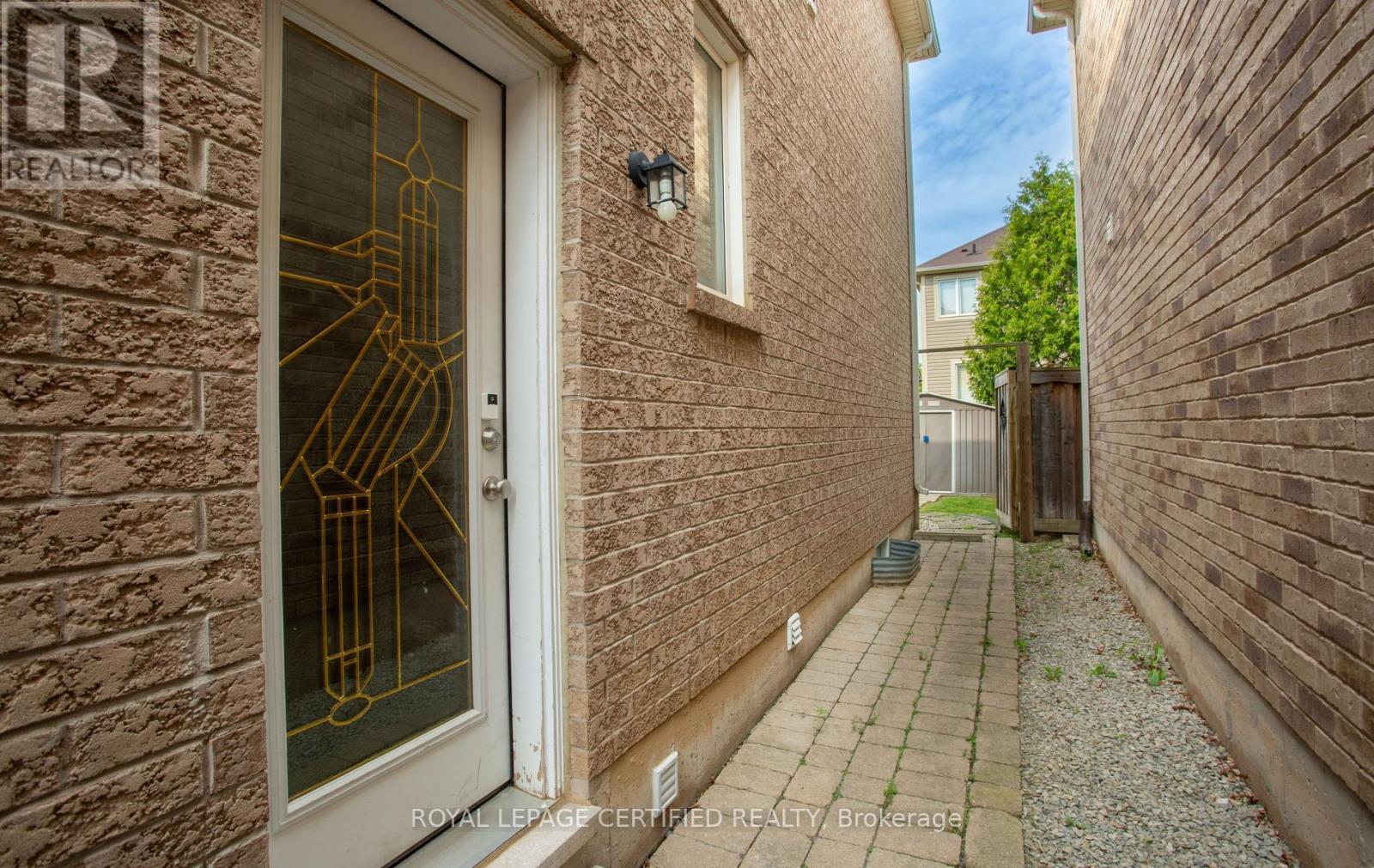 311 Cochrane Terrace, Milton, Ontario  L9T 8C8 - Photo 48 - W13415580