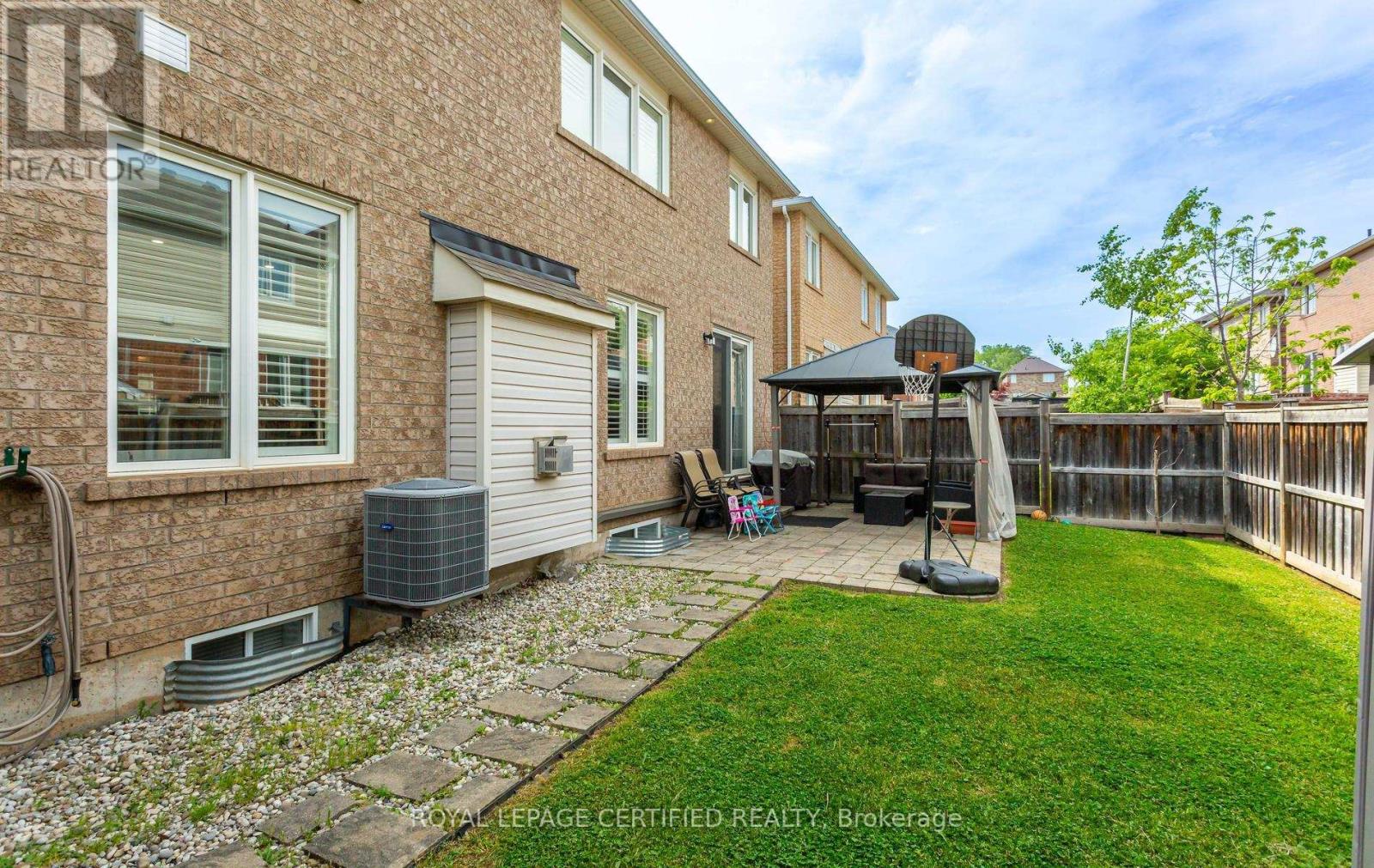 311 Cochrane Terrace, Milton, Ontario  L9T 8C8 - Photo 50 - W13415580
