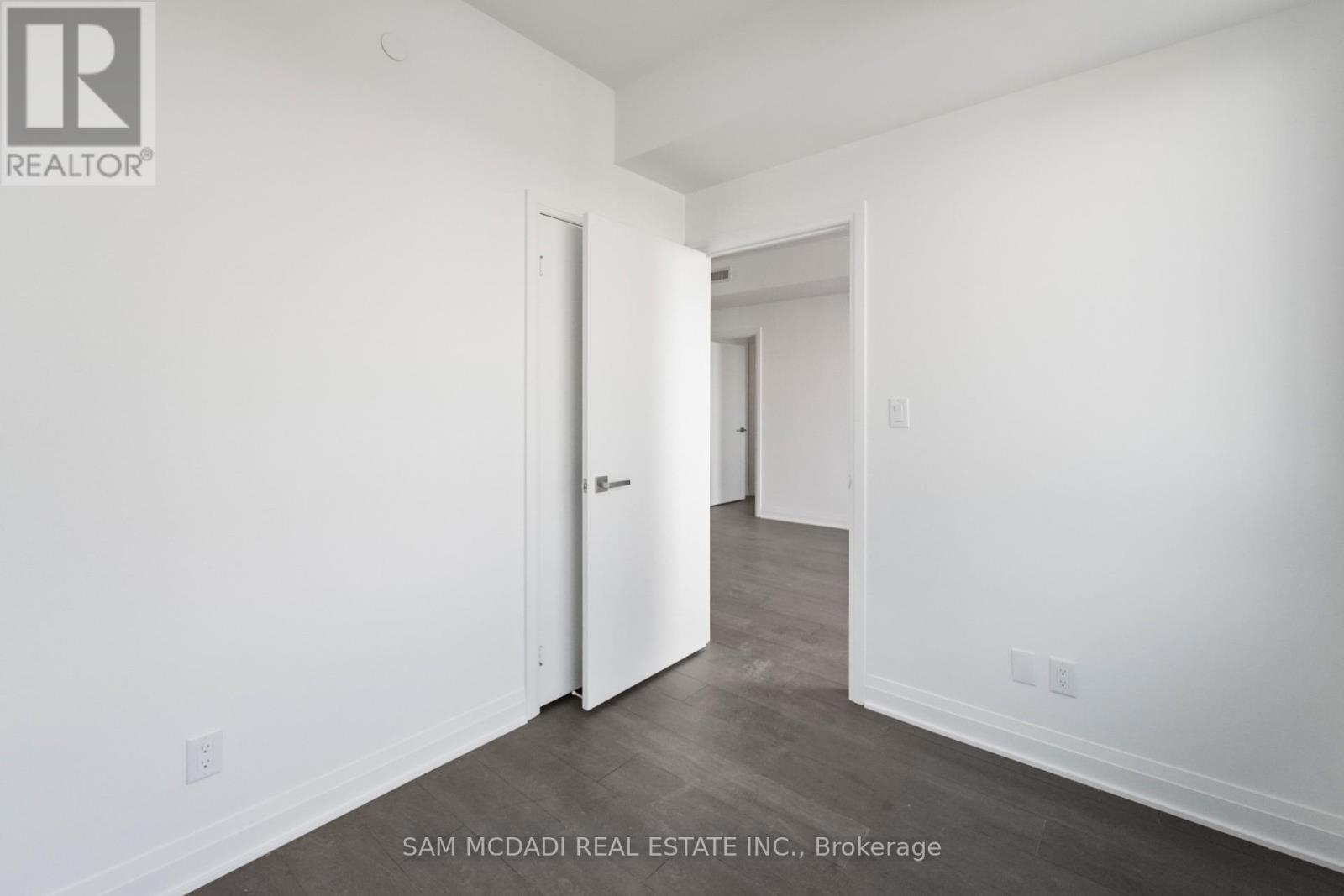 4901 - 4015 The Exchange, Mississauga, Ontario  L5B 0N9 - Photo 13 - W13415614