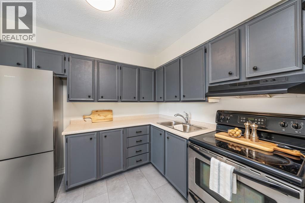 155 Front Street North Unit# 909, Sarnia photo 9