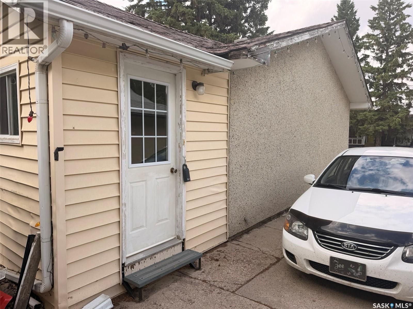 115 South Avenue W, Hafford, Saskatchewan  S0J 1A0 - Photo 5 - SK038520