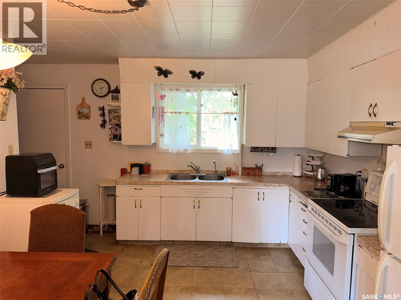 115 South Avenue W, Hafford, Saskatchewan  S0J 1A0 - Photo 7 - SK038520