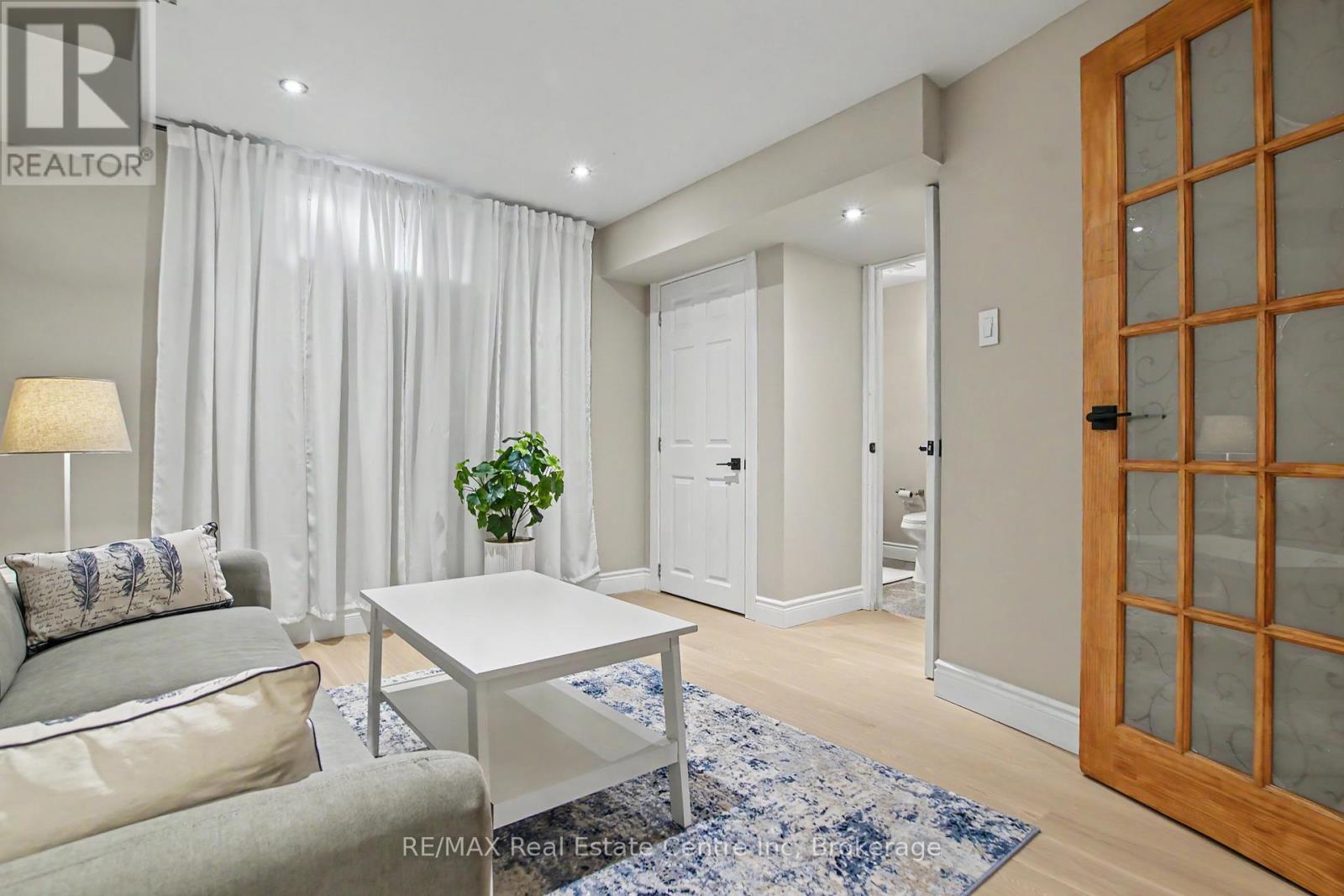74 Activa Avenue, Kitchener, Ontario  N2E 3R4 - Photo 30 - X13414770