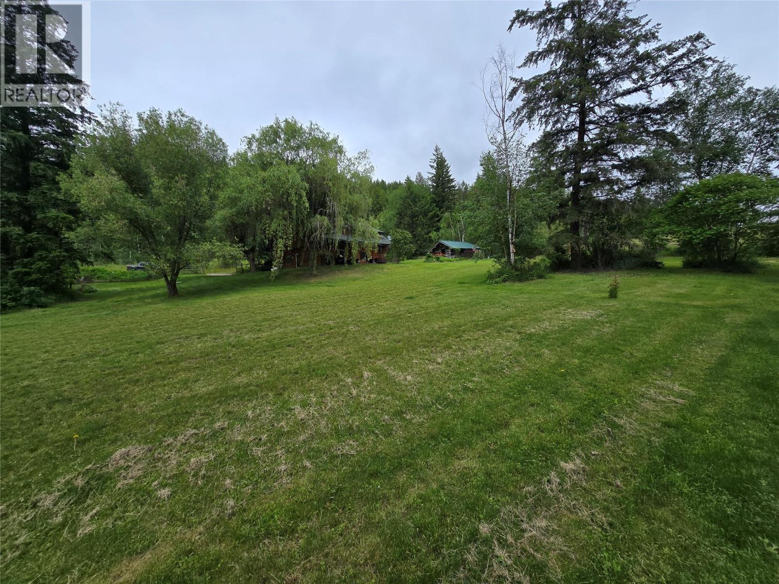 2492 Lloyd Road, Clearwater, British Columbia  V0E 3A0 - Photo 31 - 10390512