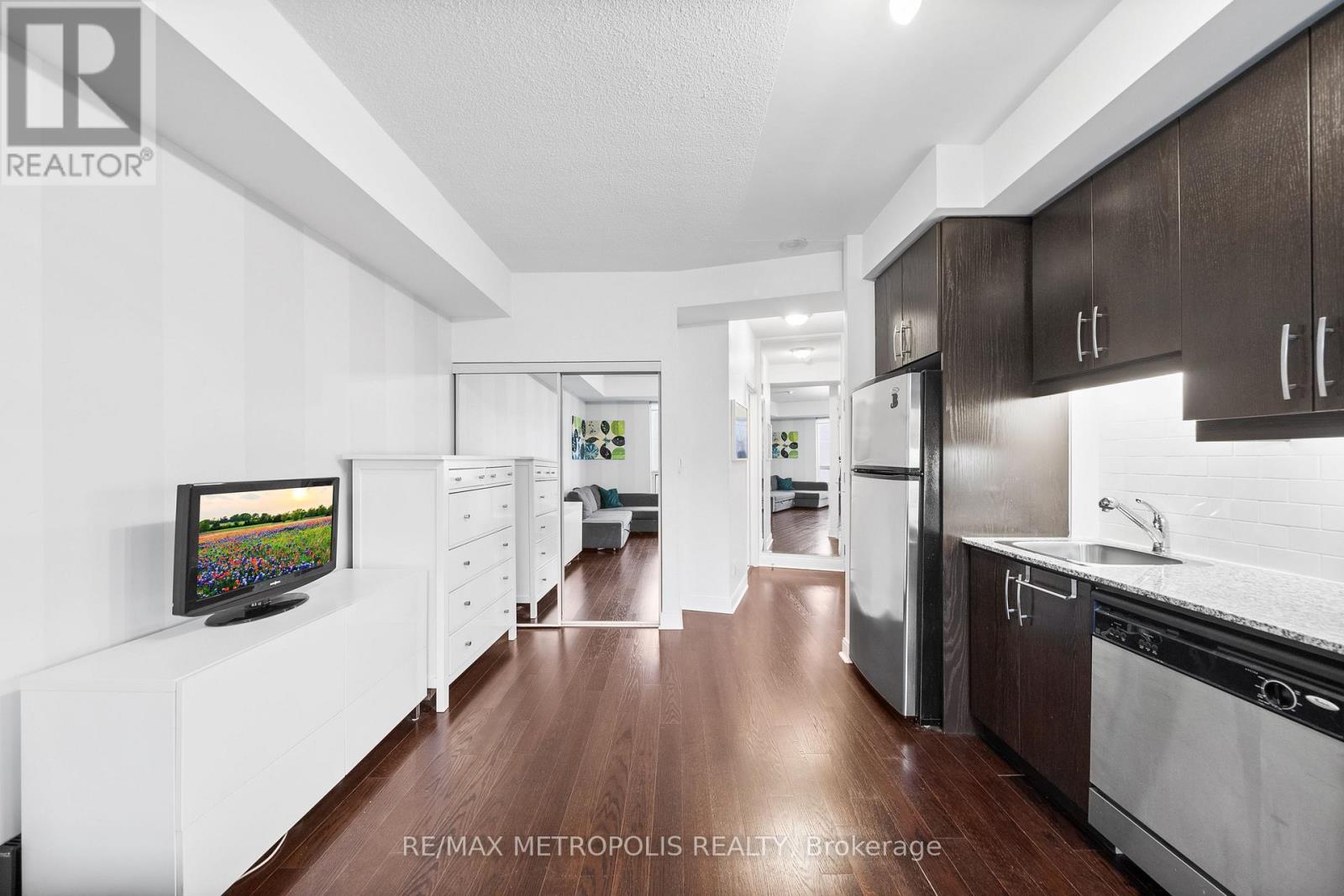1710 - 1 Scott Street, Toronto, Ontario  M5E 1A1 - Photo 14 - C13411222