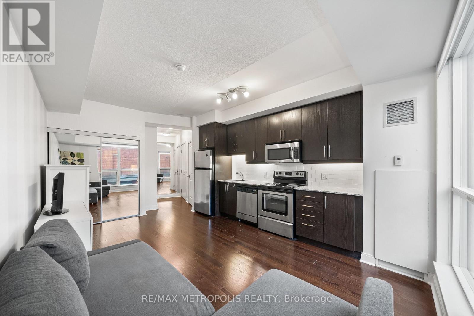 1710 - 1 Scott Street, Toronto, Ontario  M5E 1A1 - Photo 20 - C13411222