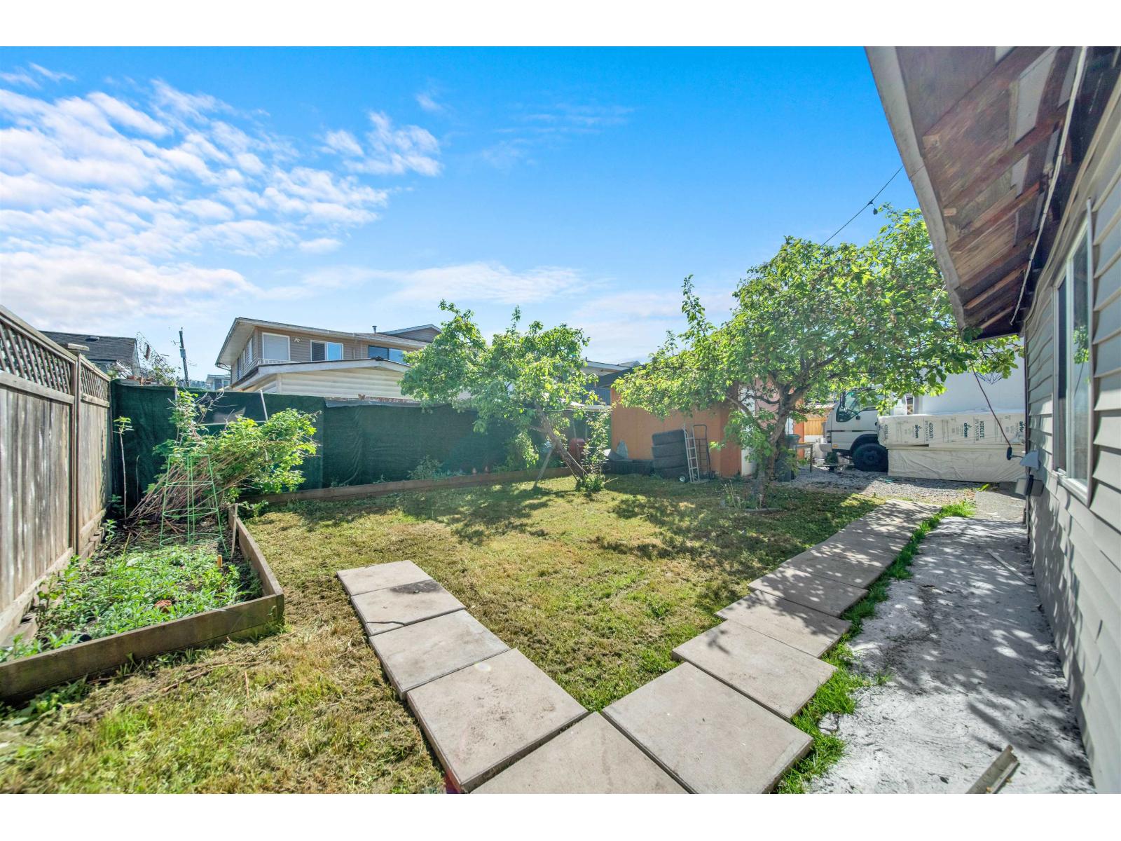 Listing image 25