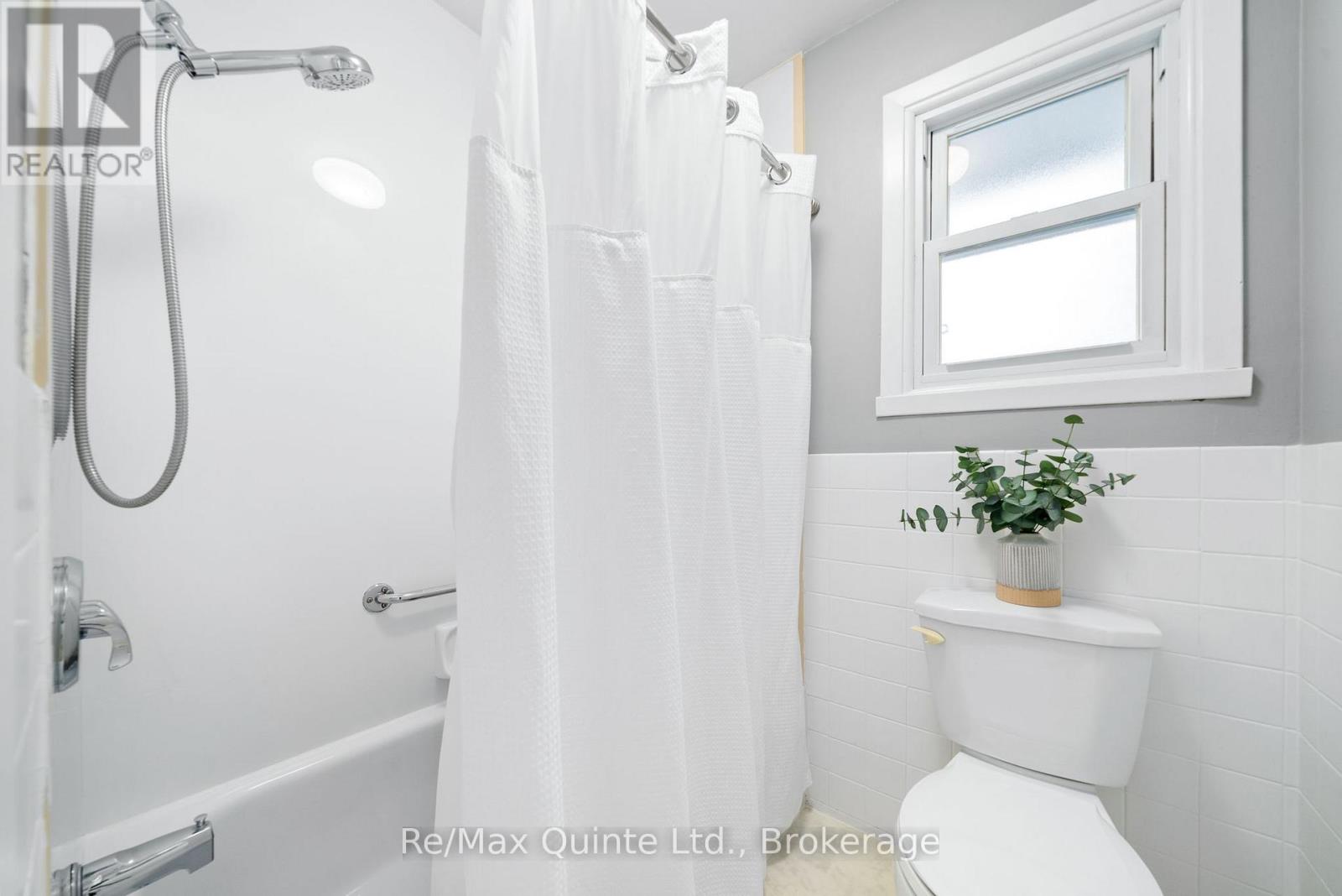 106 Glendale Road, Belleville, Ontario  K8P 4H6 - Photo 21 - X13415708