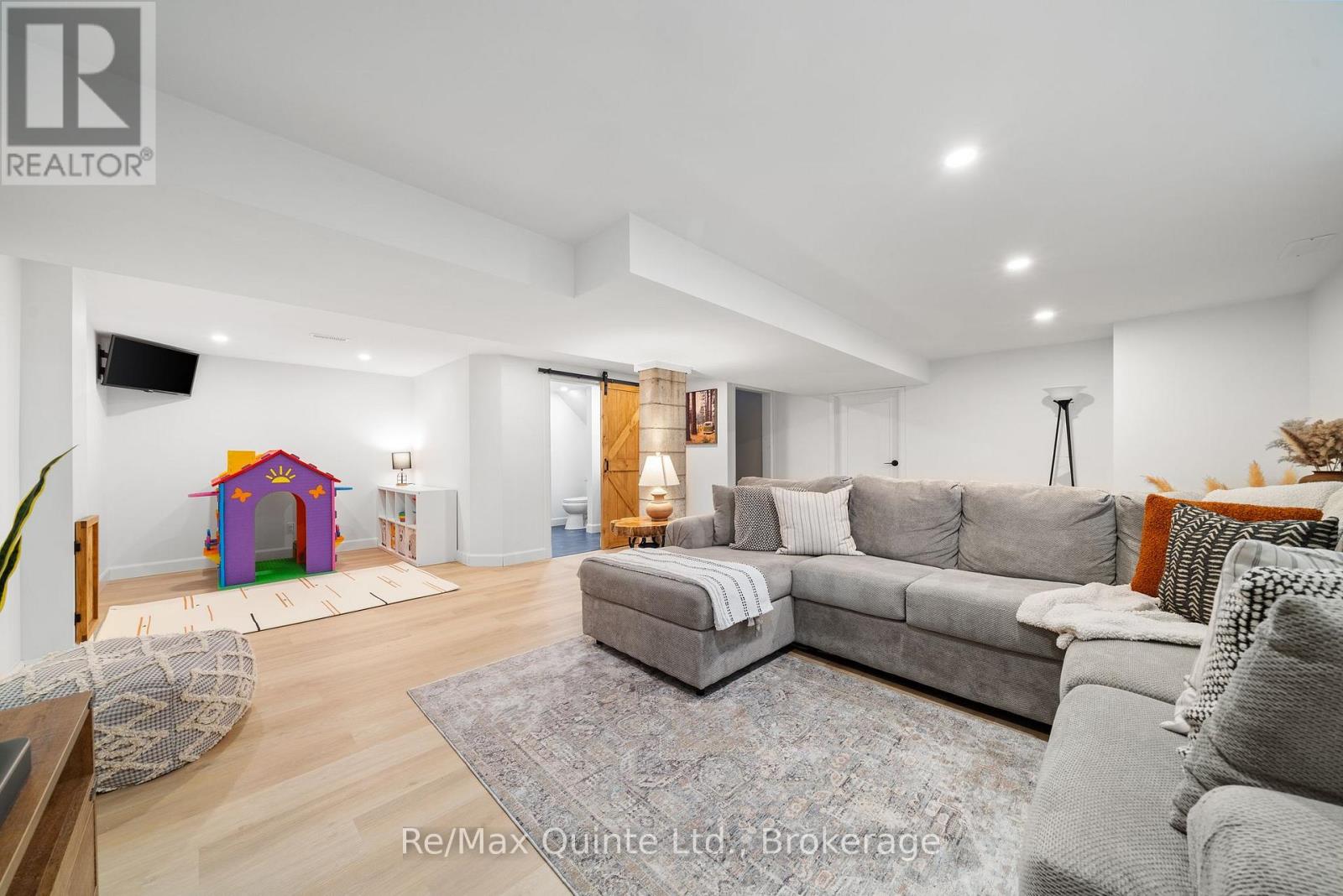 106 Glendale Road, Belleville, Ontario  K8P 4H6 - Photo 28 - X13415708