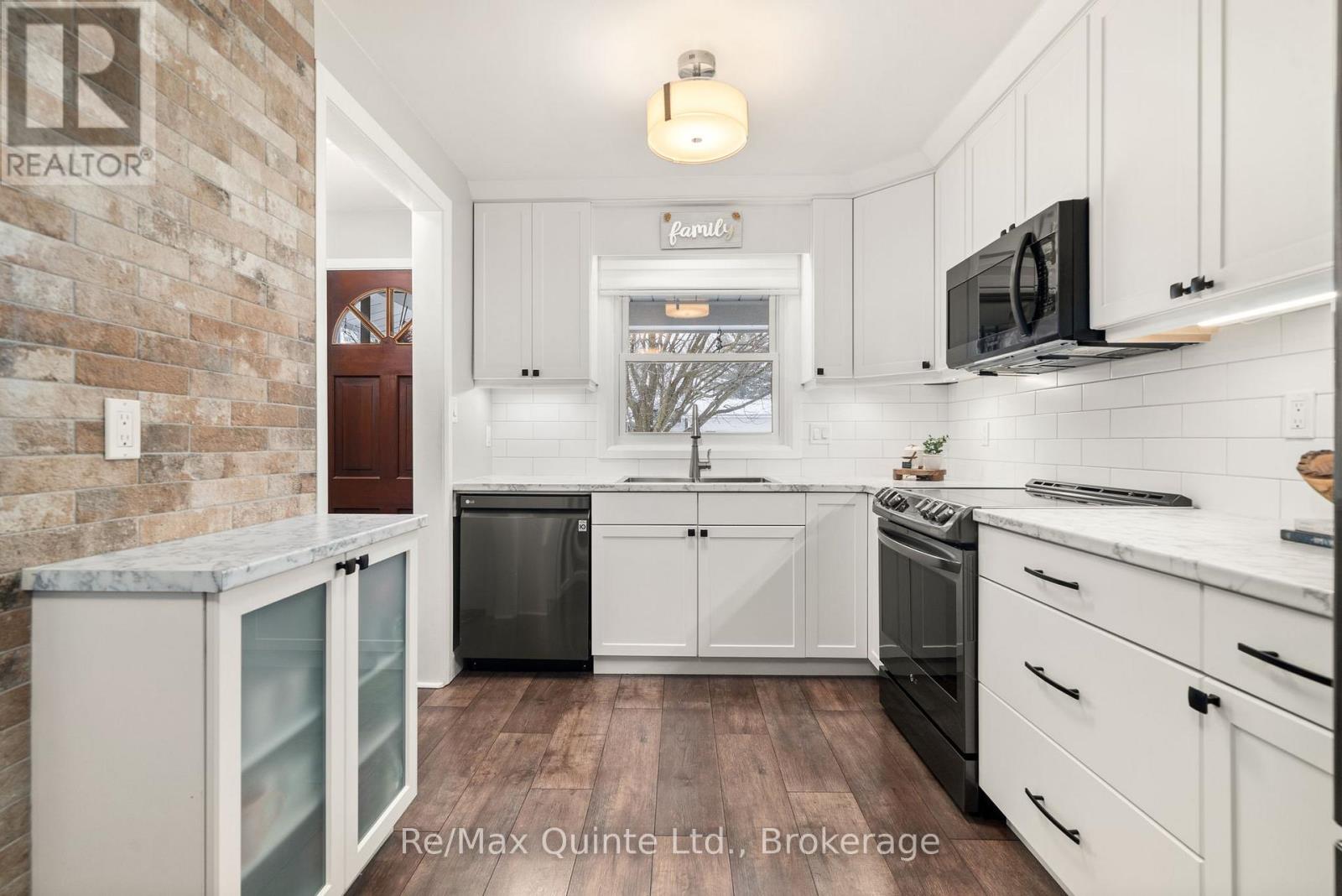 106 Glendale Road, Belleville, Ontario  K8P 4H6 - Photo 6 - X13415708