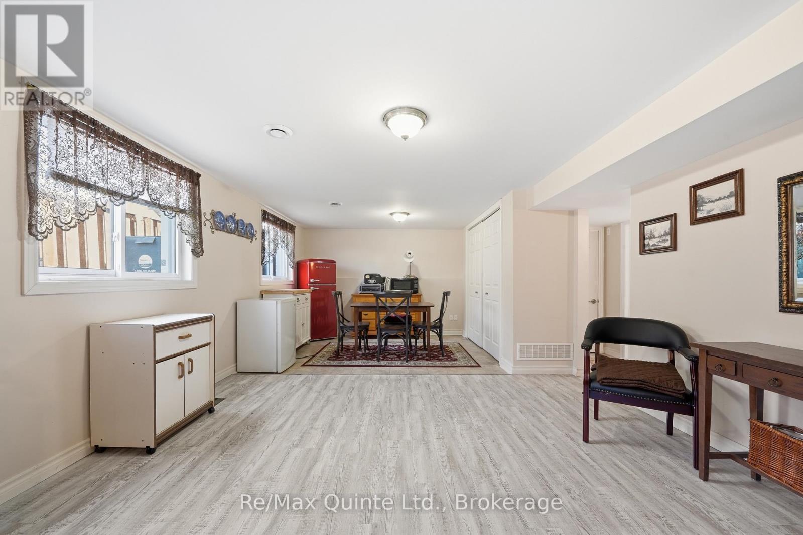 20 Ferry Street, Quinte West, Ontario  K8V 1S2 - Photo 26 - X13415874