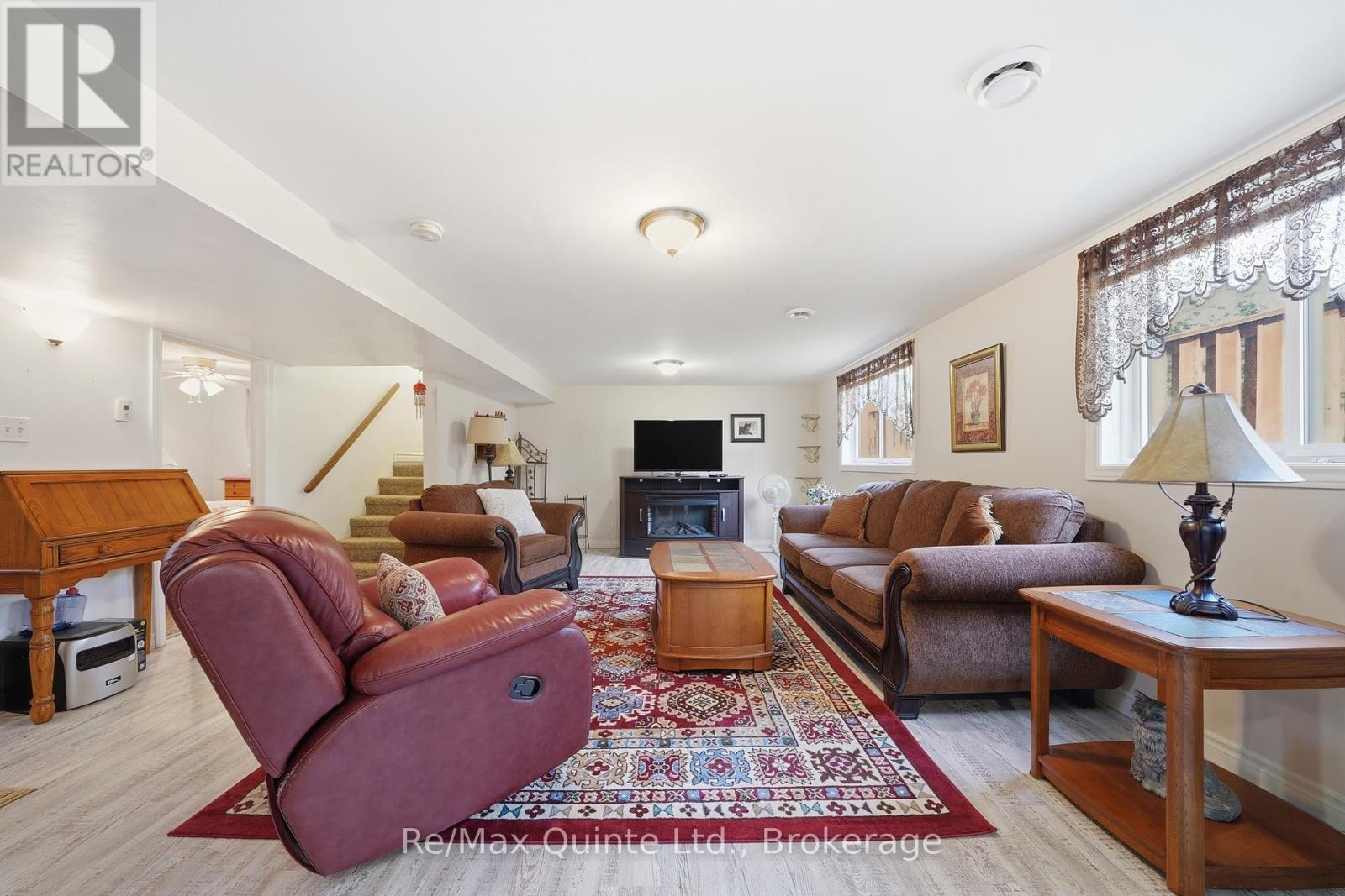 20 Ferry Street, Quinte West, Ontario  K8V 1S2 - Photo 27 - X13415874