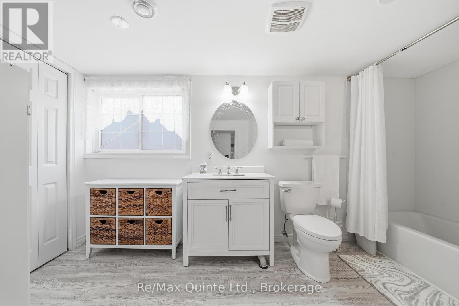 20 Ferry Street, Quinte West, Ontario  K8V 1S2 - Photo 33 - X13415874