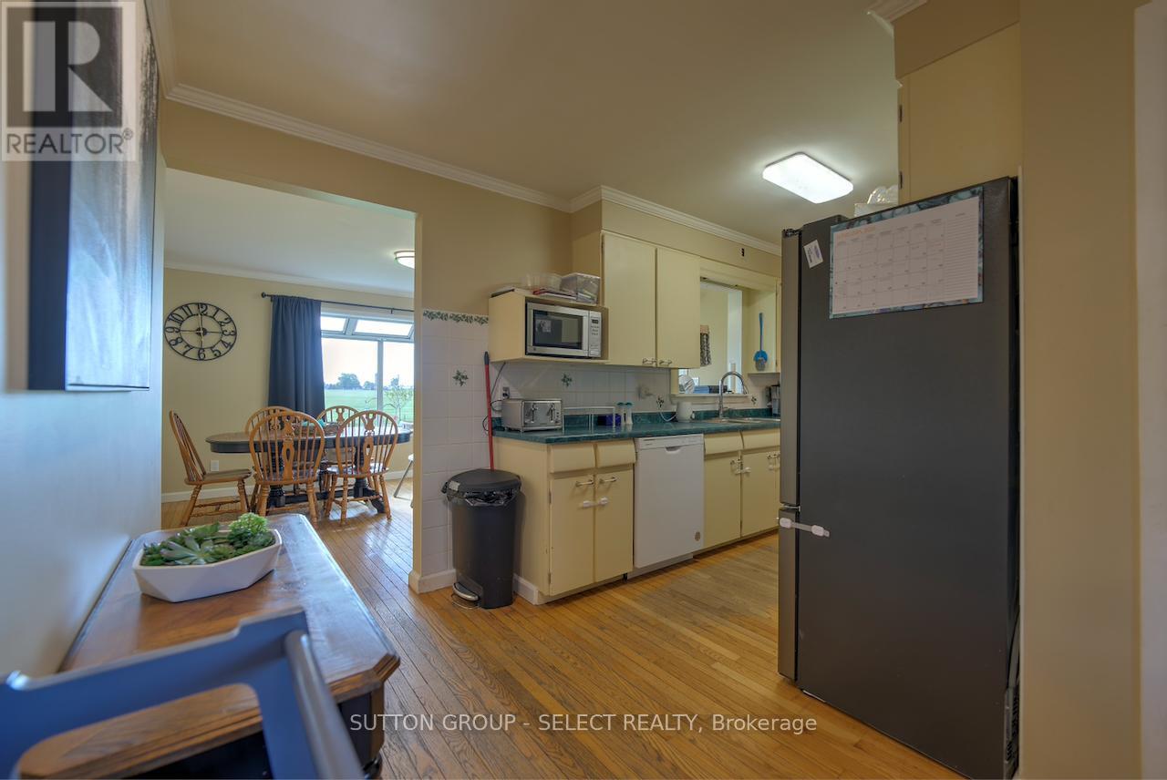 73636 Bluewater Highway, Rr 2 Highway, Bluewater, Ontario  N0M 2T0 - Photo 17 - X13415646