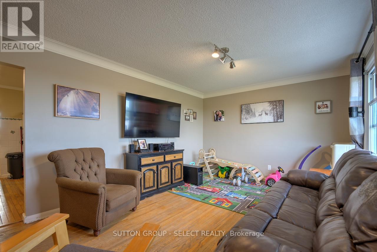 73636 Bluewater Highway, Rr 2 Highway, Bluewater, Ontario  N0M 2T0 - Photo 19 - X13415646