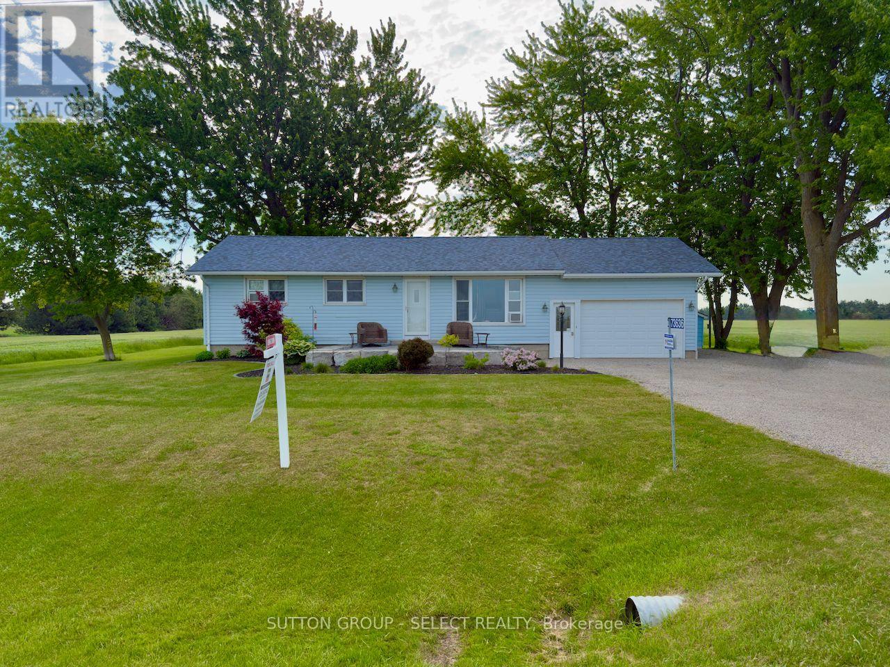 73636 Bluewater Highway, Rr 2 Highway, Bluewater, Ontario  N0M 2T0 - Photo 2 - X13415646
