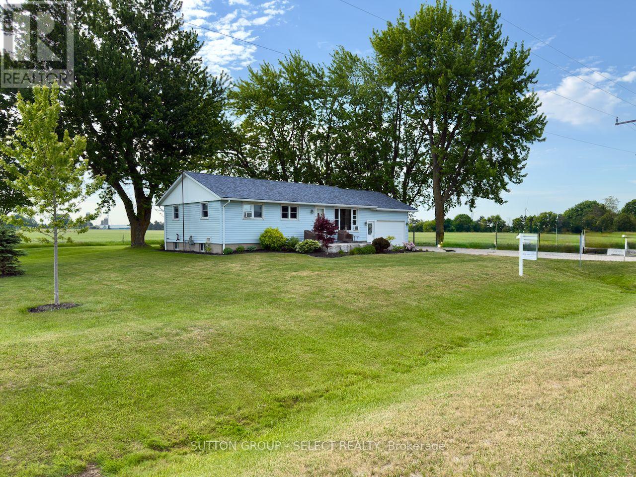 73636 Bluewater Highway, Rr 2 Highway, Bluewater, Ontario  N0M 2T0 - Photo 3 - X13415646