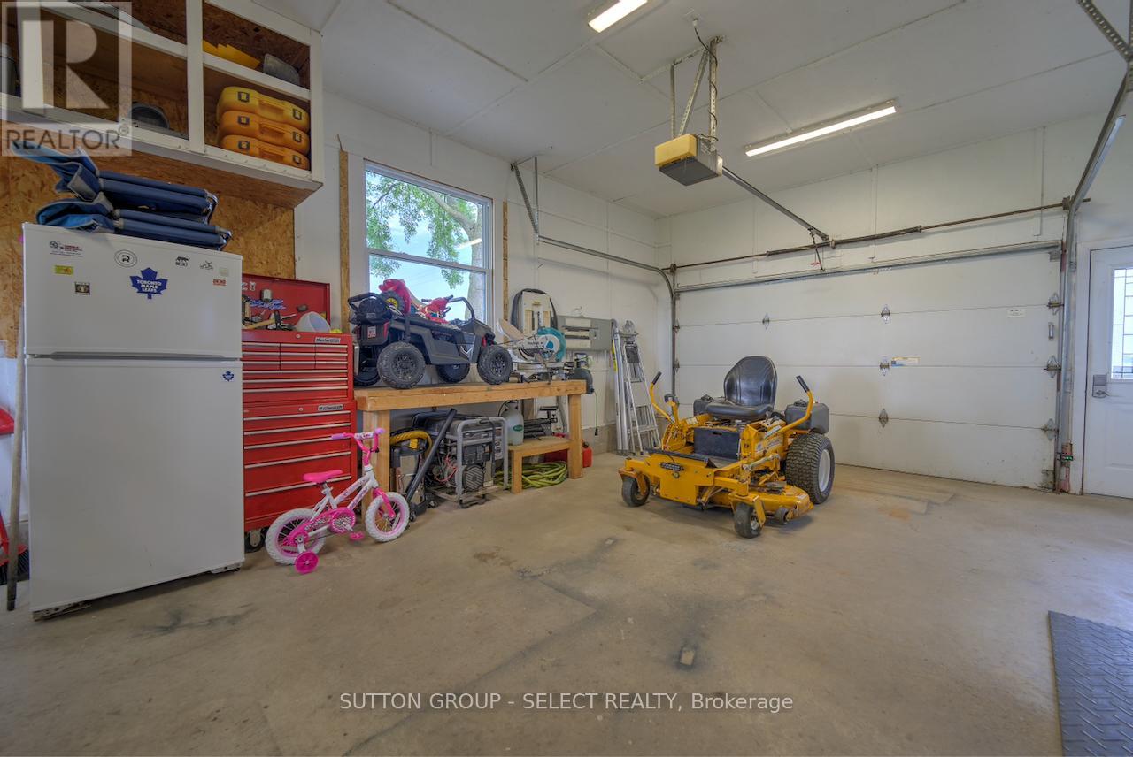 73636 Bluewater Highway, Rr 2 Highway, Bluewater, Ontario  N0M 2T0 - Photo 32 - X13415646