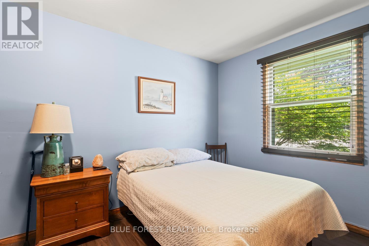 183 Queen Street, North Middlesex, Ontario  N0M 1A0 - Photo 24 - X13415718