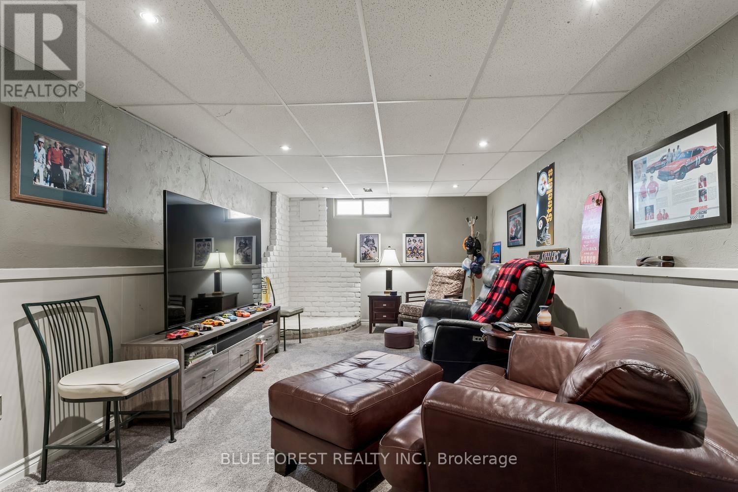 183 Queen Street, North Middlesex, Ontario  N0M 1A0 - Photo 27 - X13415718