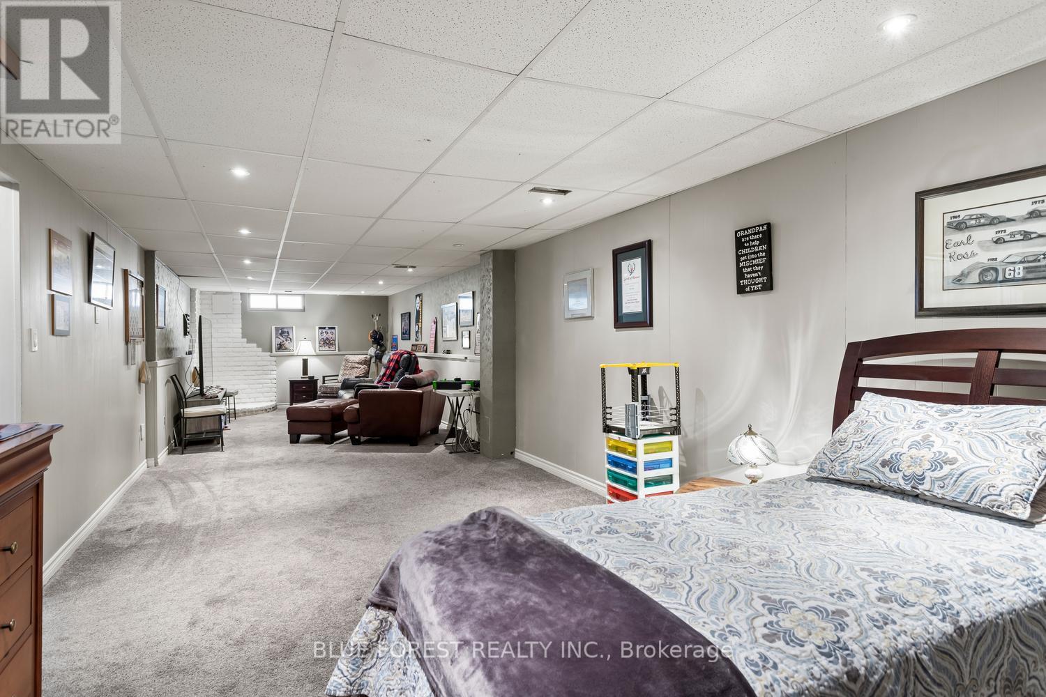 183 Queen Street, North Middlesex, Ontario  N0M 1A0 - Photo 31 - X13415718