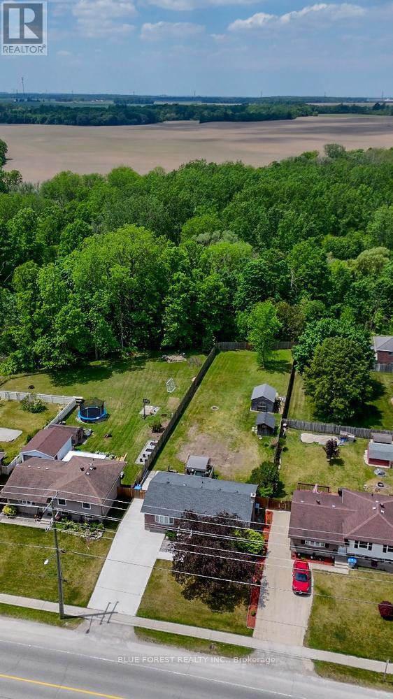183 Queen Street, North Middlesex, Ontario  N0M 1A0 - Photo 47 - X13415718