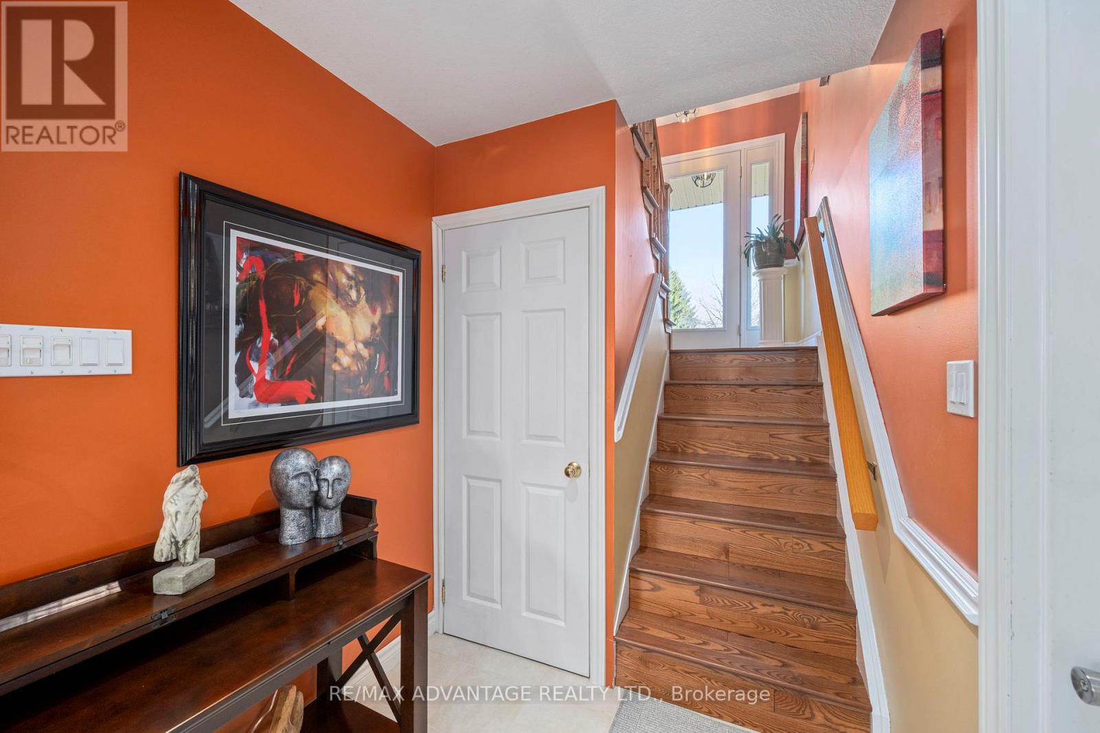 7 Mckay Street, Middlesex Centre, Ontario  N0M 2A0 - Photo 3 - X13415728