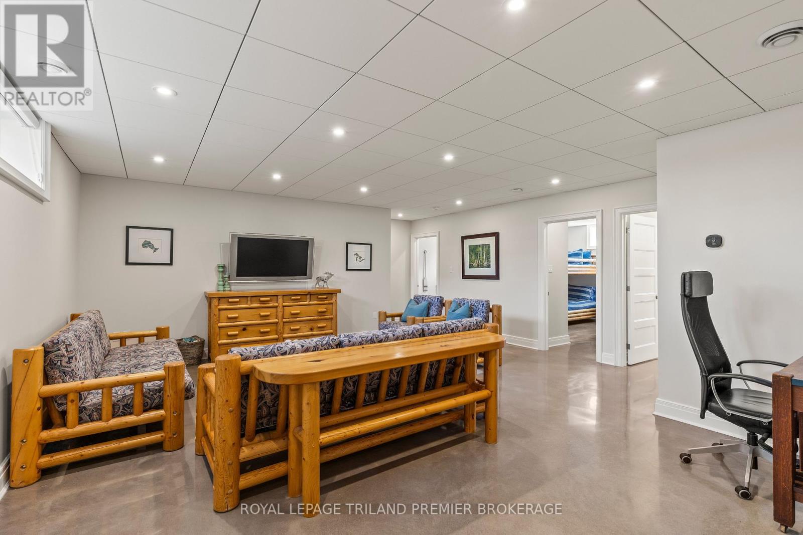 7292 Leighton Drive, Lambton Shores, Ontario  N0M 2L0 - Photo 24 - X13415842