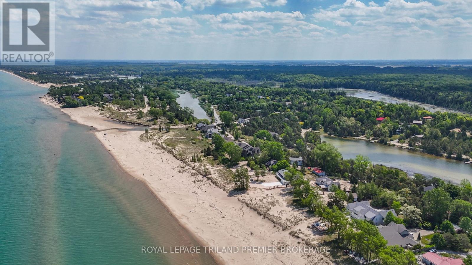 7292 Leighton Drive, Lambton Shores, Ontario  N0M 2L0 - Photo 43 - X13415842