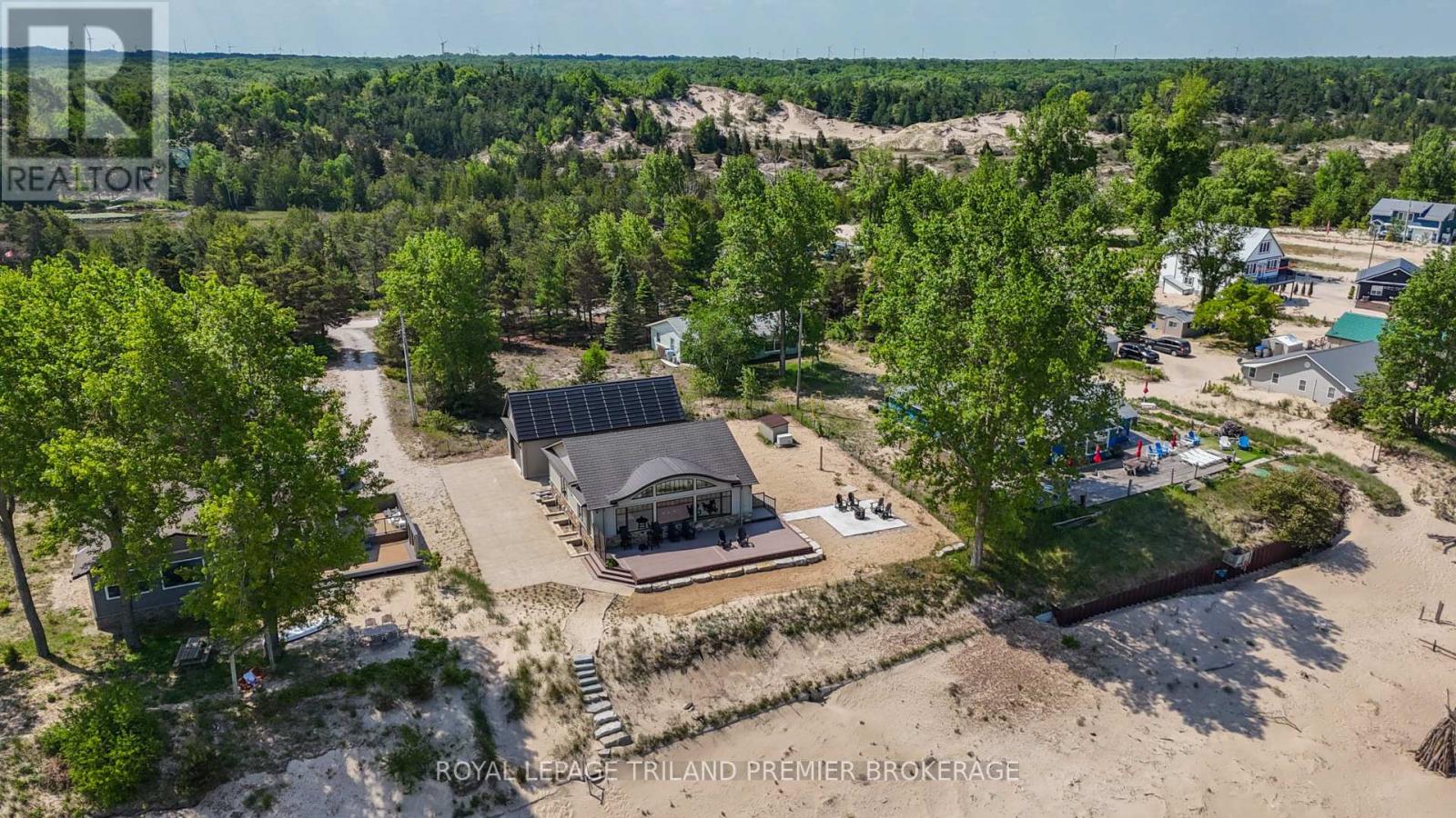 7292 Leighton Drive, Lambton Shores, Ontario  N0M 2L0 - Photo 44 - X13415842