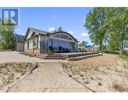 7292 LEIGHTON DRIVE, Lambton Shores, Ontario