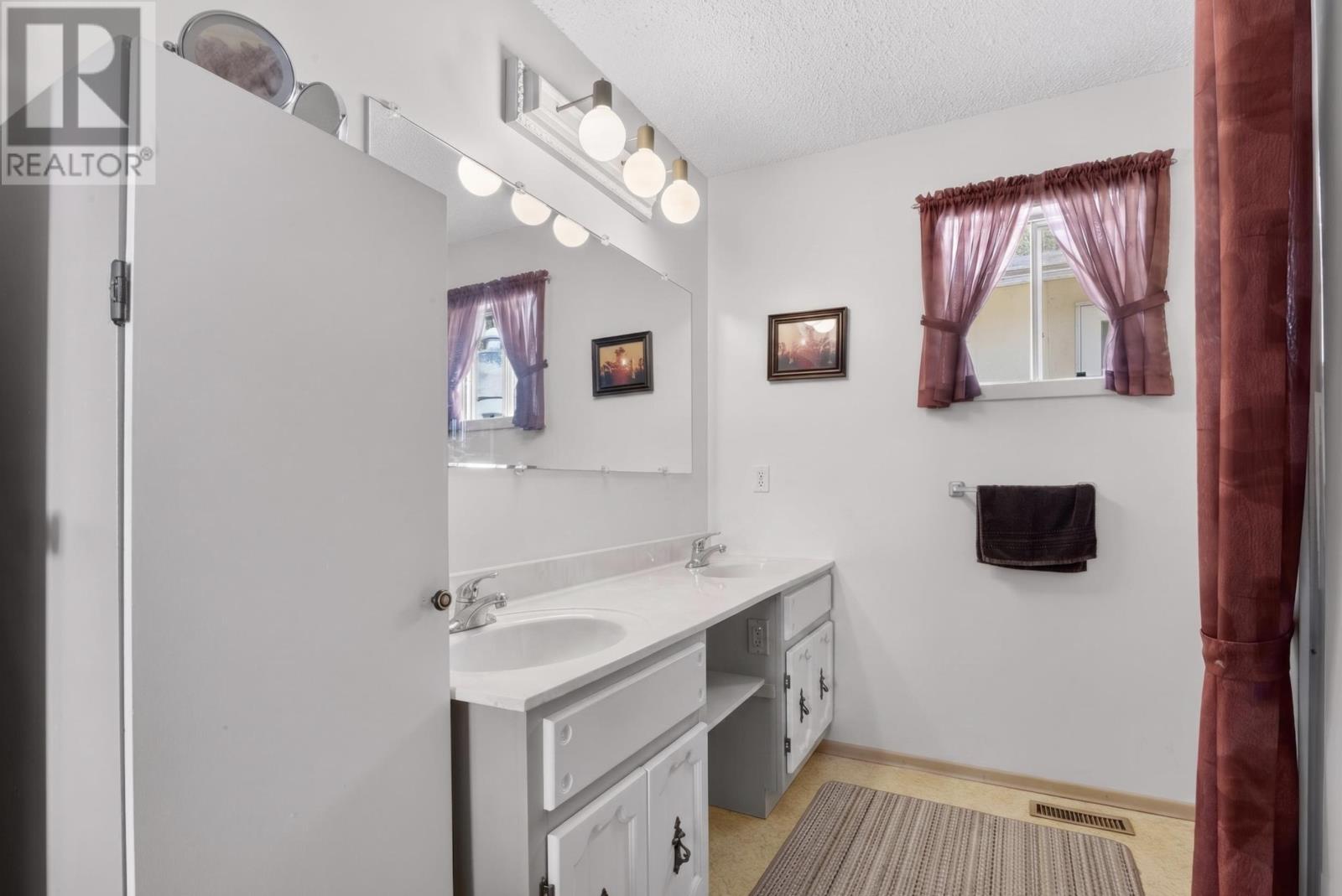 2352 Coker Road, Kenora, Ontario  P9N 4N3 - Photo 10 - TB2601401