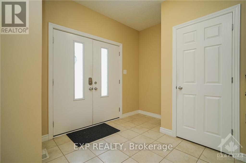 321 Percheron Way, Ottawa, Ontario  K2V 0A9 - Photo 3 - X13415692