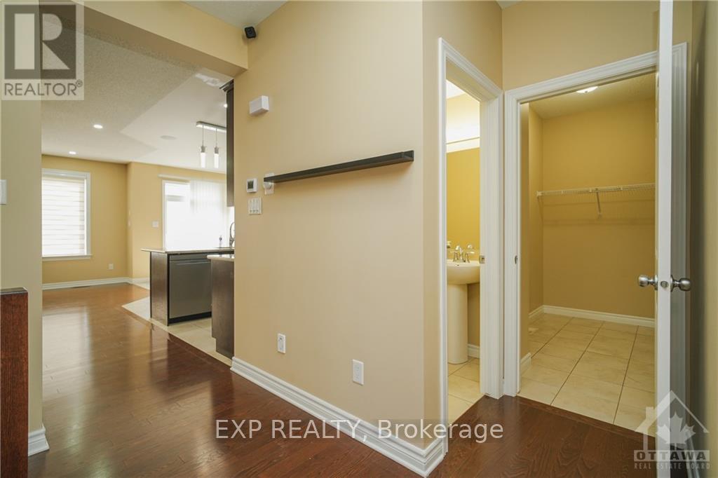 321 Percheron Way, Ottawa, Ontario  K2V 0A9 - Photo 4 - X13415692