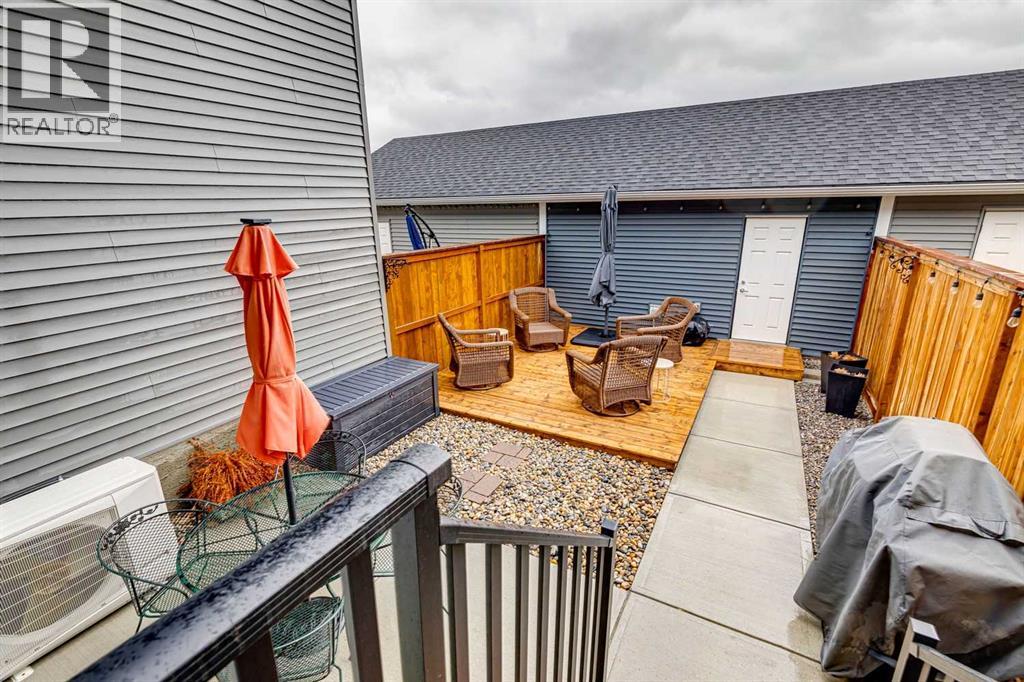 15 Larkspur Bend, Okotoks, Alberta  T1S 3K7 - Photo 9 - A2317469