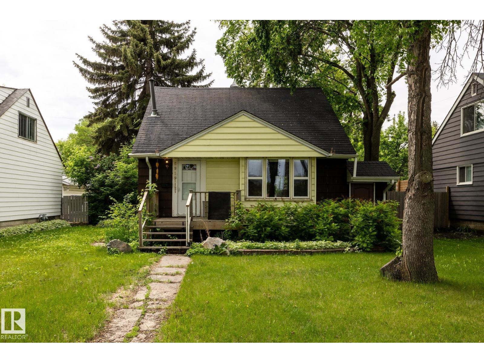 5919 121 Av NW, Edmonton, Alberta  T5W 1P2 - Photo 1 - E4492485