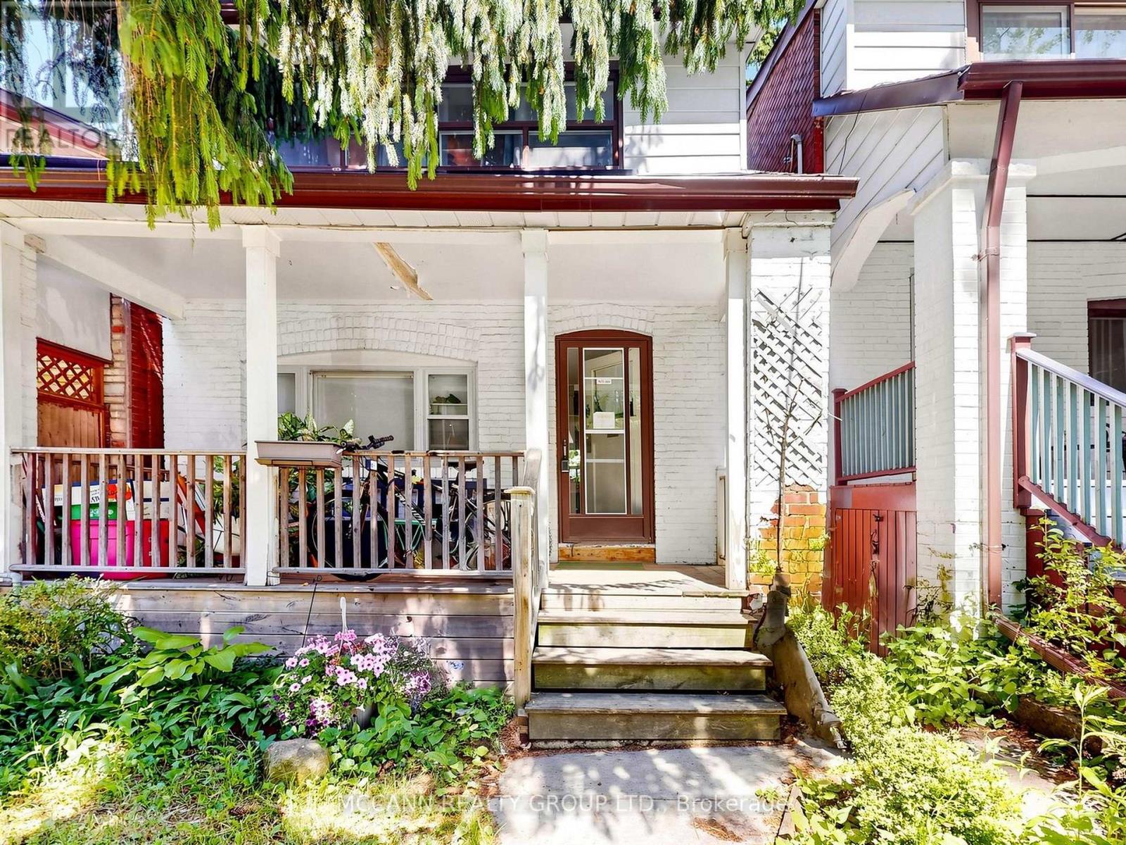 507 Rushton Road, Toronto, Ontario  M6C 2Y4 - Photo 3 - C13415670