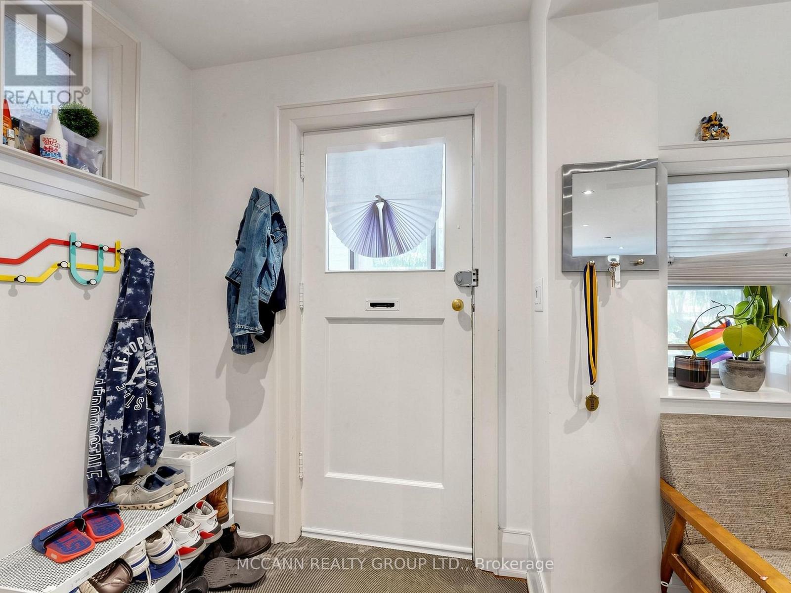 507 Rushton Road, Toronto, Ontario  M6C 2Y4 - Photo 4 - C13415670
