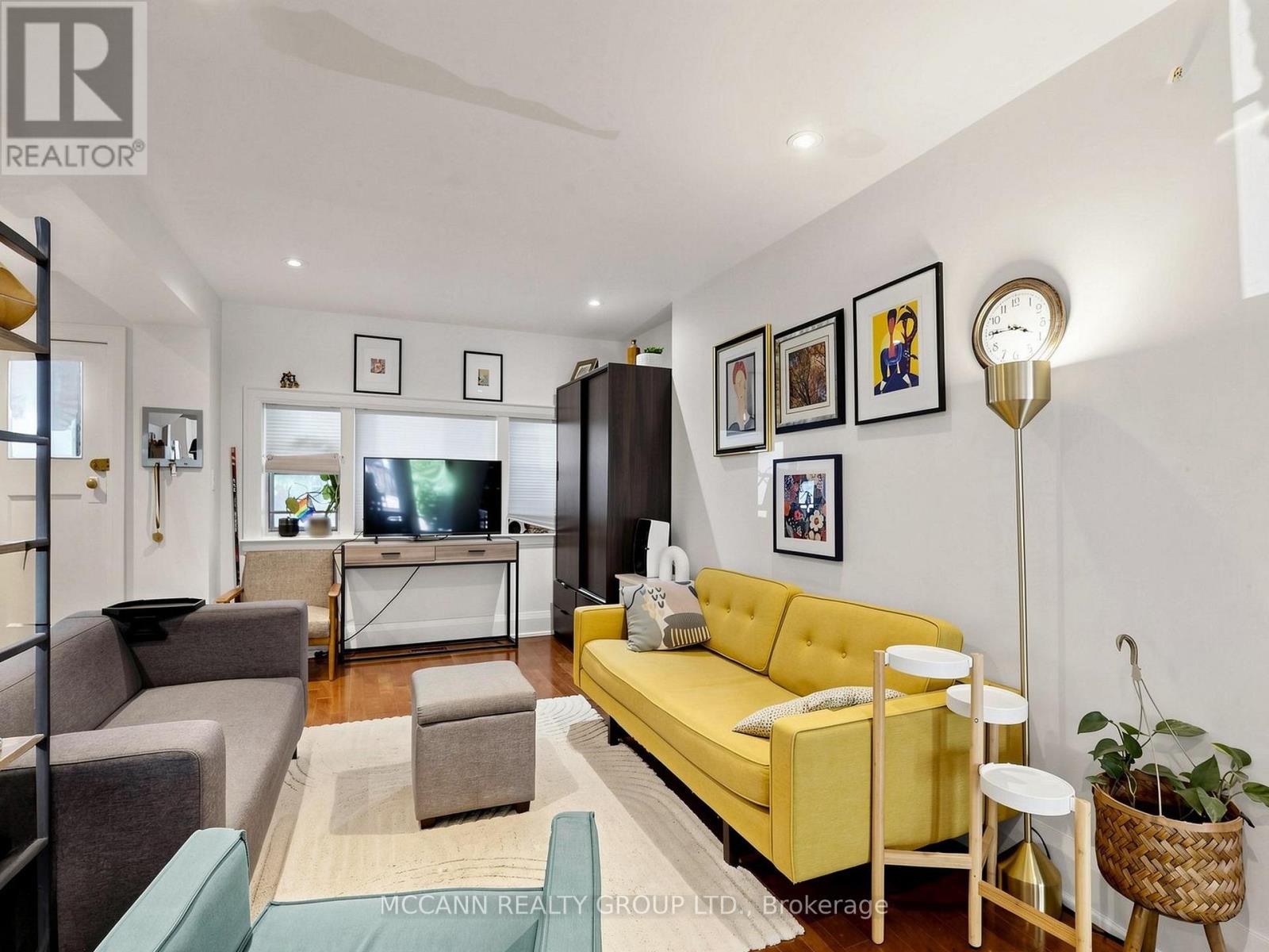 507 Rushton Road, Toronto, Ontario  M6C 2Y4 - Photo 6 - C13415670