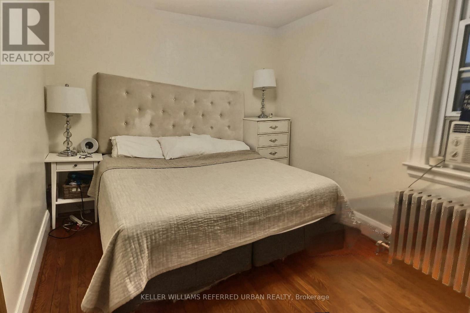 Main Floor - 111 Clovelly Avenue, Toronto, Ontario  M6E 2E7 - Photo 7 - C13415674