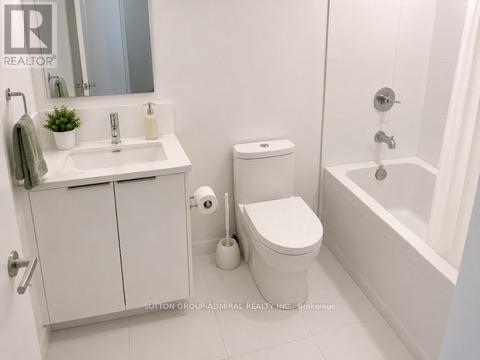 1416 - 121 St Patrick Street, Toronto, Ontario  M5T 0B8 - Photo 11 - C13415700