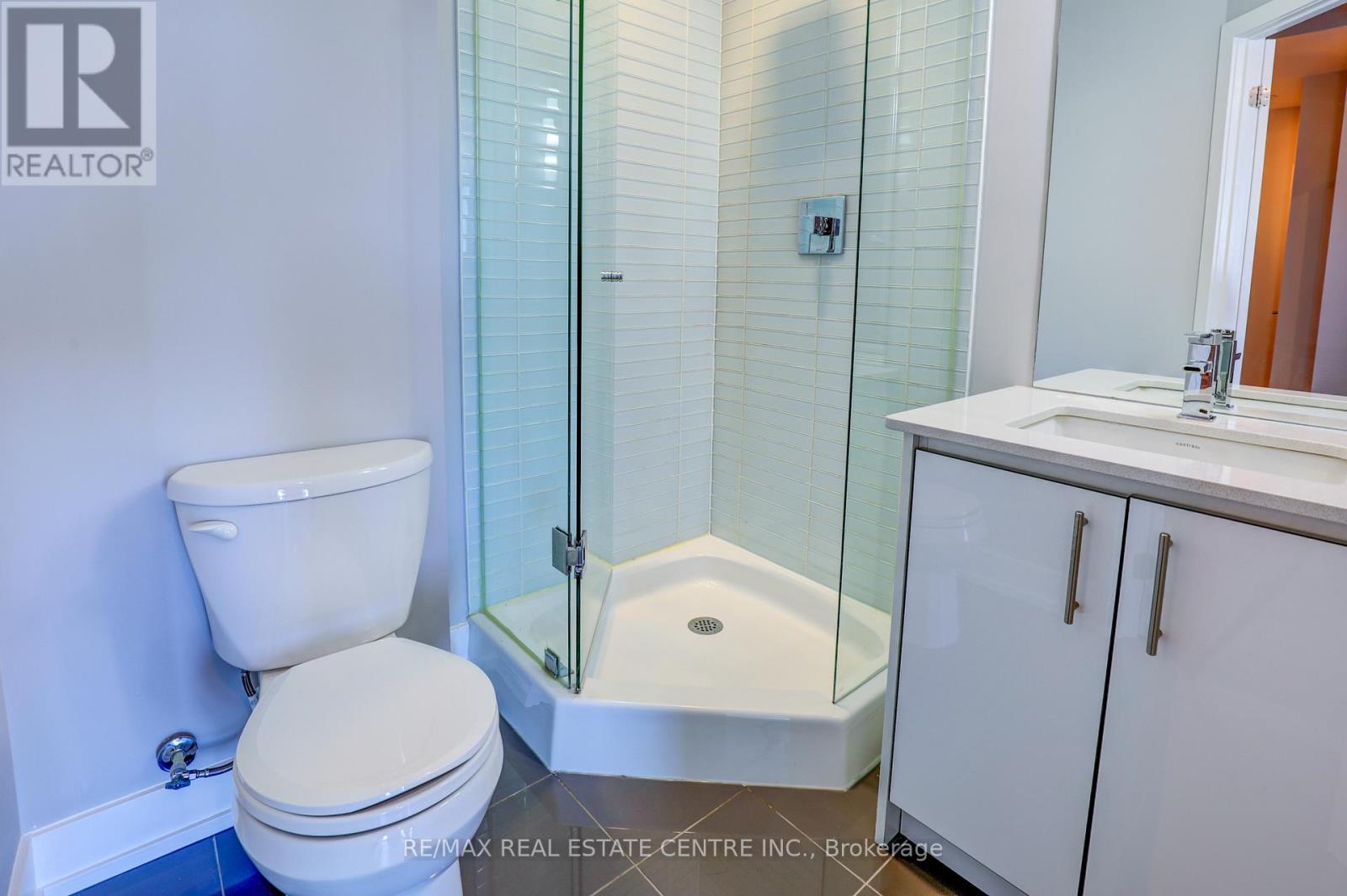 1110 - 75 The Donway W, Toronto, Ontario  M3C 2E9 - Photo 8 - C13415798