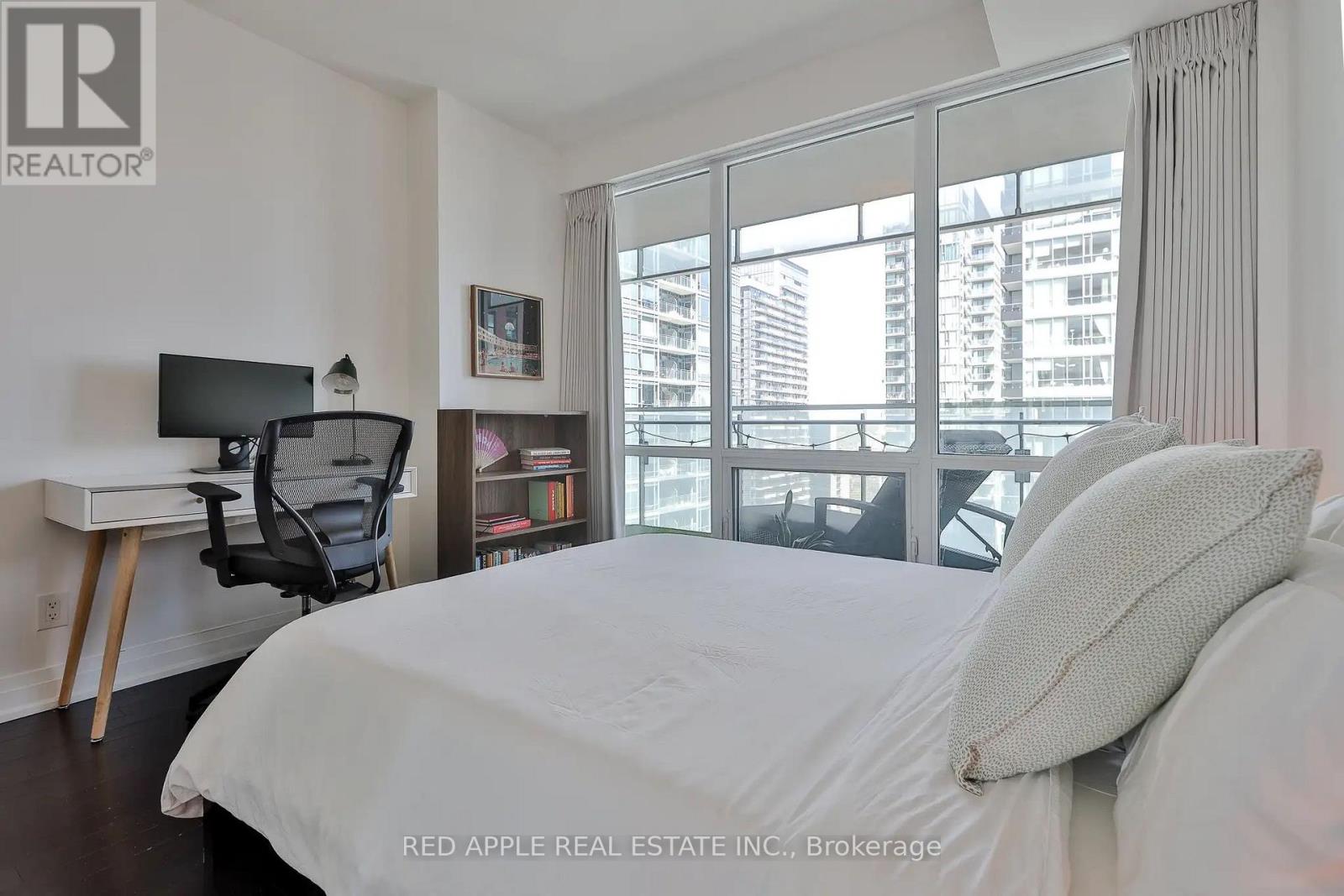 3105 - 80 John Street, Toronto, Ontario  M5V 1J2 - Photo 20 - C13415900